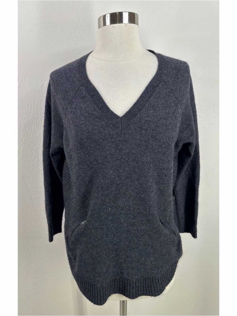 Halogen Wool Cashmere V-Neck 3/4 Sleeve Women’s Sweater